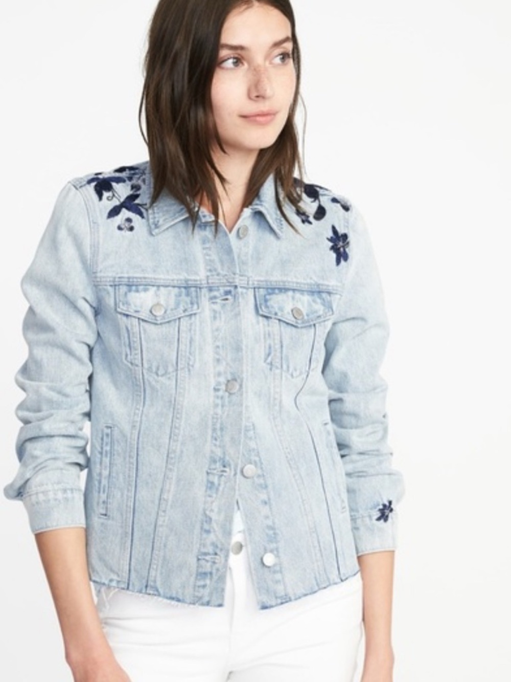 Old Navy Floral Embroidered Denim Jacket Light Wash Size M NWT